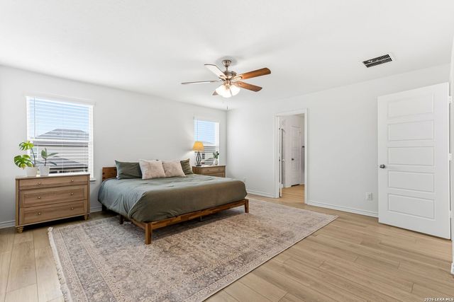 106 E Low Cascade Dr, Boerne, TX 78006