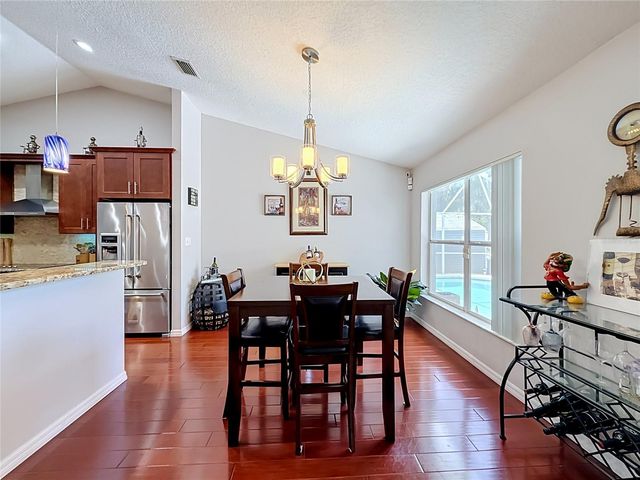 1050 FAHNSTOCK STREET, Eustis, FL 32726