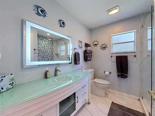 1050 FAHNSTOCK STREET, Eustis, FL 32726