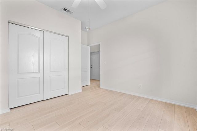 96 Glen Eagle CIR, Naples, FL 34104