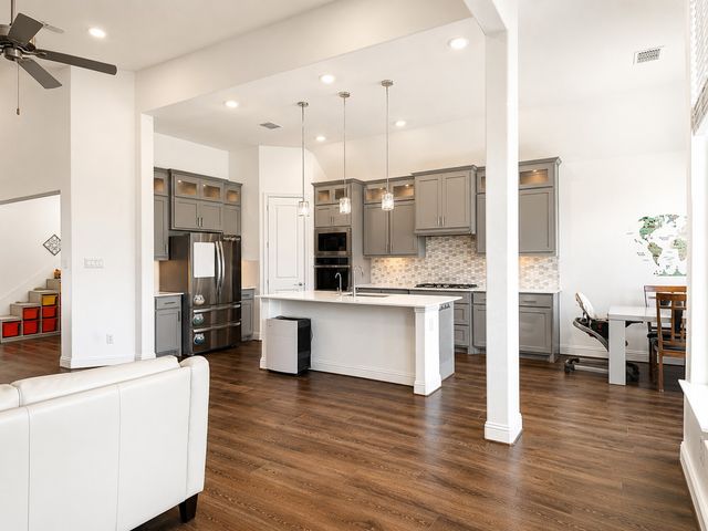 17293 Texas Pistache Drive, Dallas, TX 75252