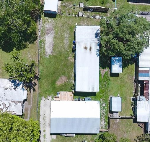 104 WATERWAY AVENUE, Satsuma, FL 32189