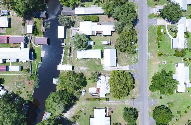104 WATERWAY AVENUE, Satsuma, FL 32189