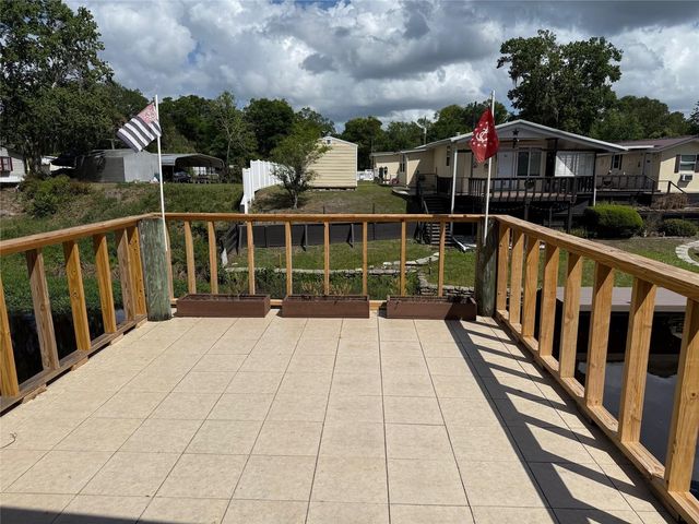 104 WATERWAY AVENUE, Satsuma, FL 32189