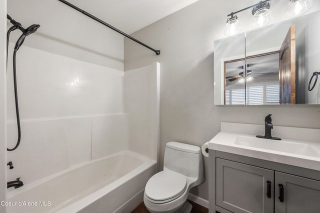 1313 N Division Ave, A, Sandpoint, ID 83864