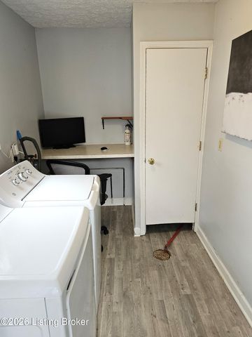 1105 Brookline Ave, Louisville, KY 40215