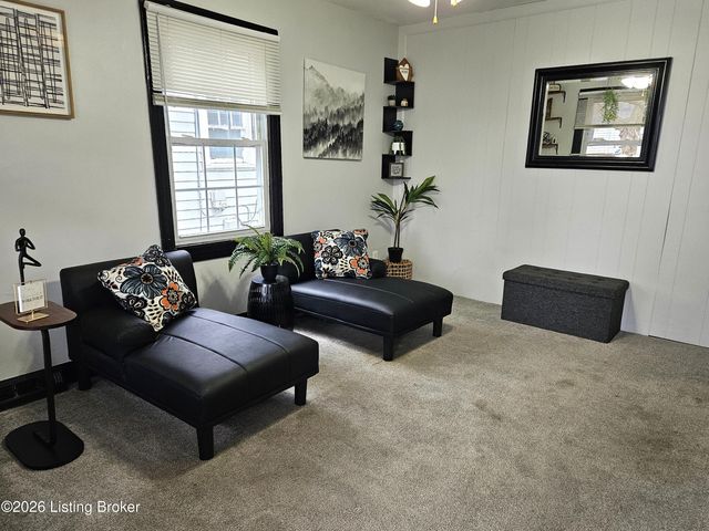 1105 Brookline Ave, Louisville, KY 40215