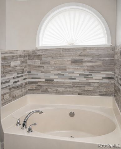 1537 WORTHING Road, Montgomery, AL 36117