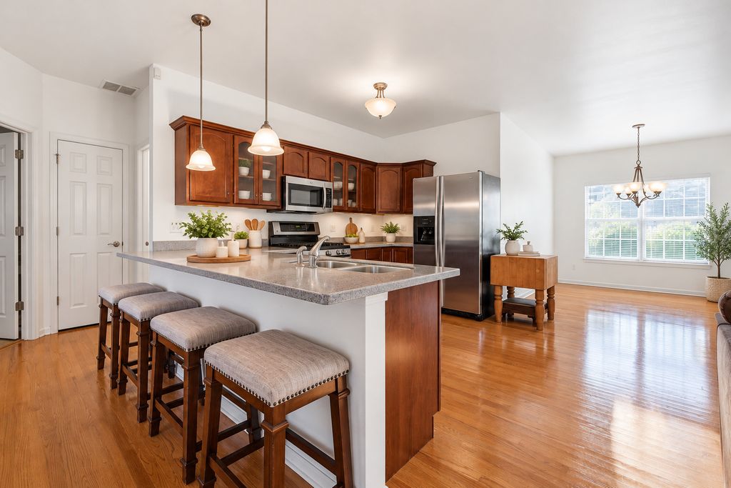 21140 Coventry Circle, Shorewood, IL 60404 — photo 3