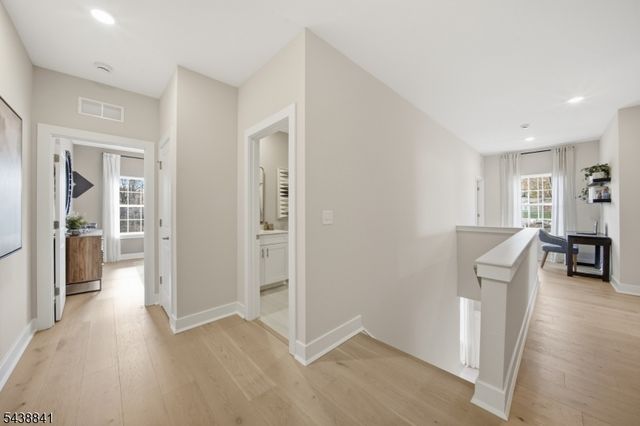 4 Pimlico Pl, Oakland Boro, NJ 07436