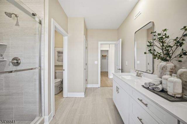 4 Pimlico Pl, Oakland Boro, NJ 07436