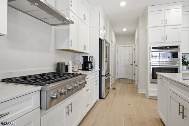 4 Pimlico Pl, Oakland Boro, NJ 07436