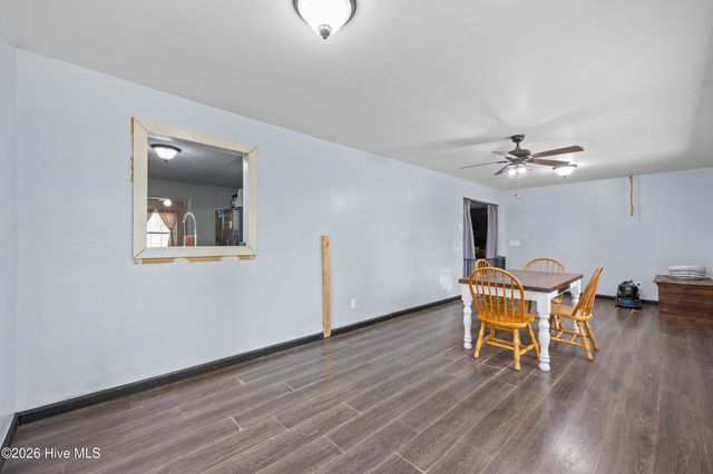 1361 Fountaintown Road, Beulaville, NC 28518