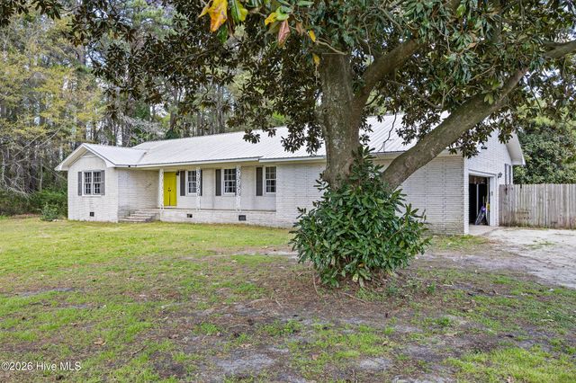 1361 Fountaintown Road, Beulaville, NC 28518