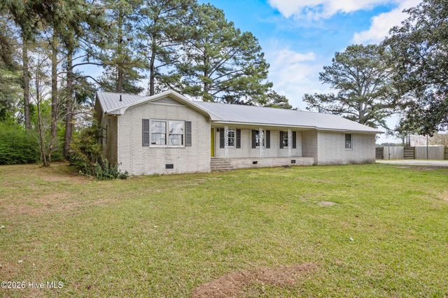 1361 Fountaintown Road, Beulaville, NC 28518