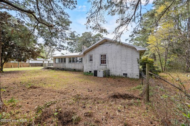 1361 Fountaintown Road, Beulaville, NC 28518