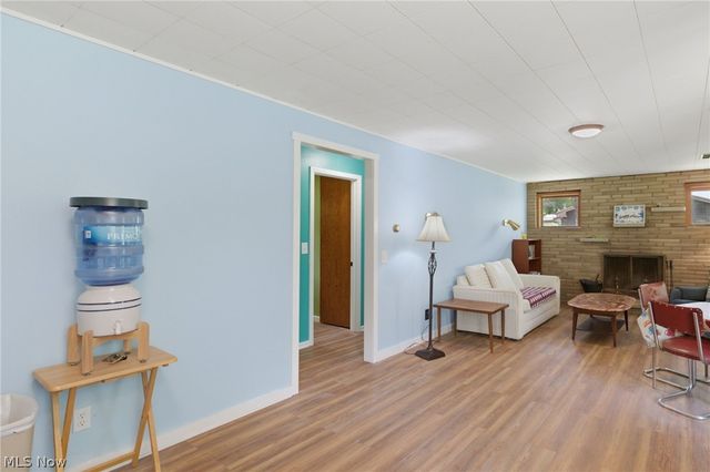 6109 Vale View Drive SW, Sherrodsville, OH 44675