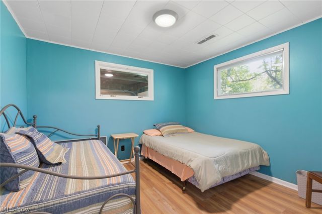 6109 Vale View Drive SW, Sherrodsville, OH 44675