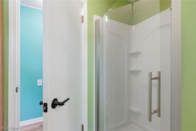 6109 Vale View Drive SW, Sherrodsville, OH 44675