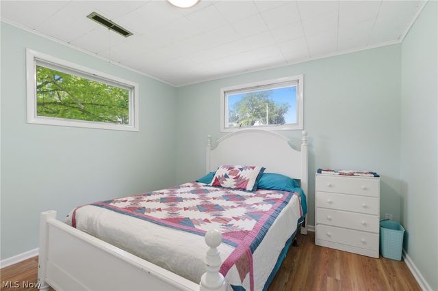 6109 Vale View Drive SW, Sherrodsville, OH 44675