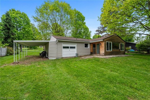 6109 Vale View Drive SW, Sherrodsville, OH 44675