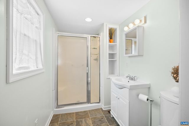 687 GIDSVILLE RD, Amherst, VA 24521