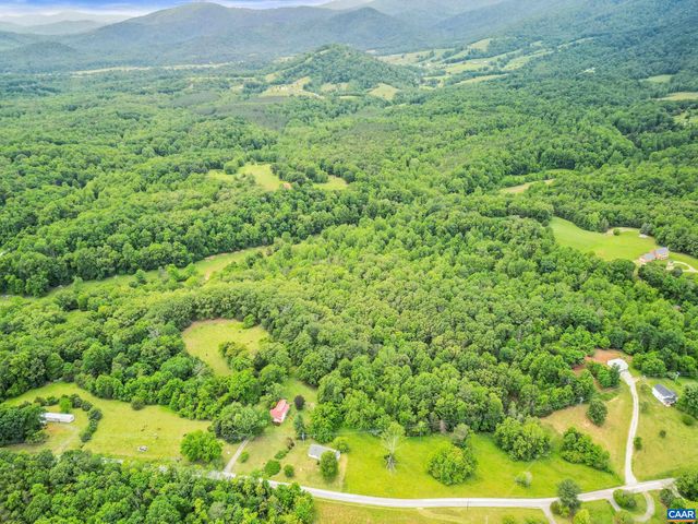 687 GIDSVILLE RD, Amherst, VA 24521