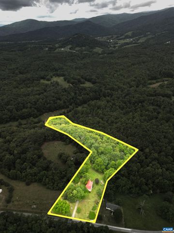 687 GIDSVILLE RD, Amherst, VA 24521