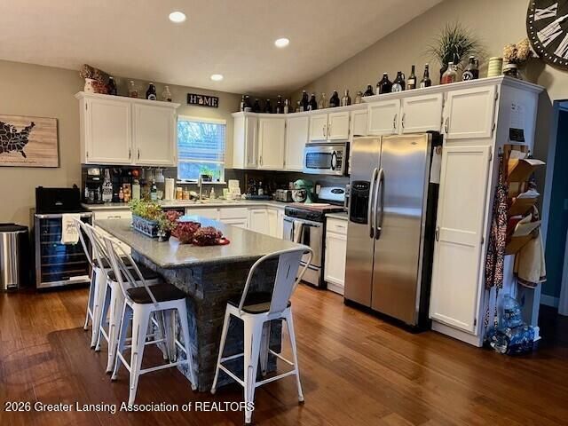 7211 Hartel Road, Potterville, MI 48876