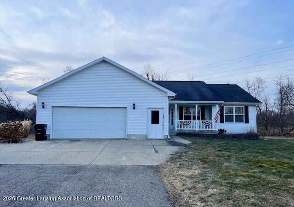 7211 Hartel Road, Potterville, MI 48876