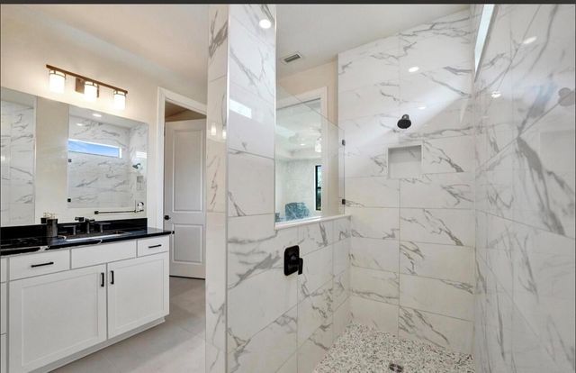4519 SILVERWOOD Lane N, Oakland Park, FL 33309