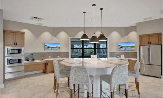 4519 SILVERWOOD Lane N, Oakland Park, FL 33309