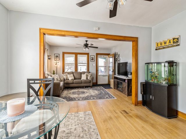 410 1st Street S, Newton, IA 50208