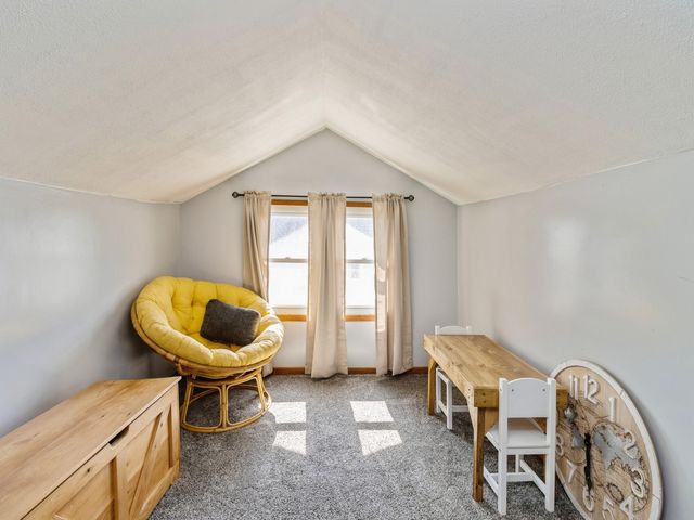 410 1st Street S, Newton, IA 50208