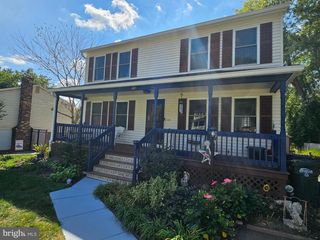 5655 ROUNDTREE DR, Woodbridge, VA 22193