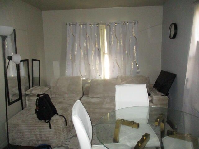 328 C Street NE, Miami, OK 74354