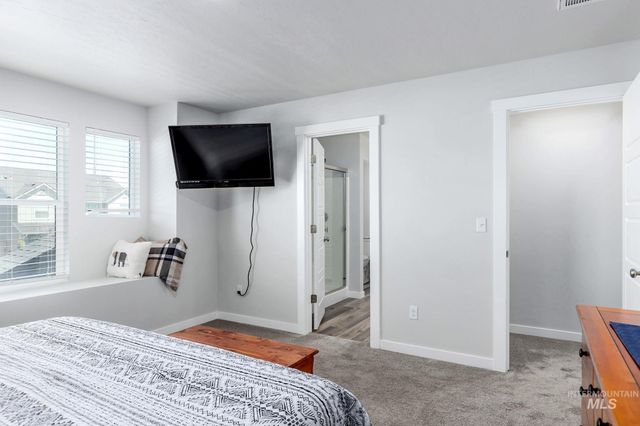 6039 W Mikonos St, Meridian, ID 83646