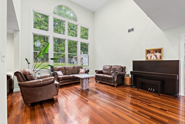 139 Willow Street, Acton, MA 01720