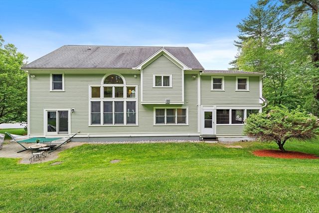 139 Willow Street, Acton, MA 01720