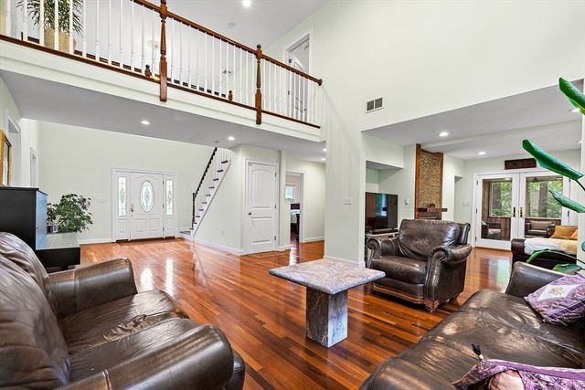 139 Willow Street, Acton, MA 01720