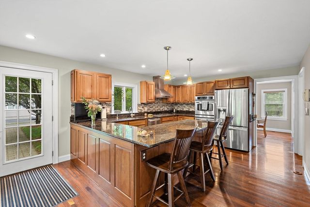 139 Willow Street, Acton, MA 01720