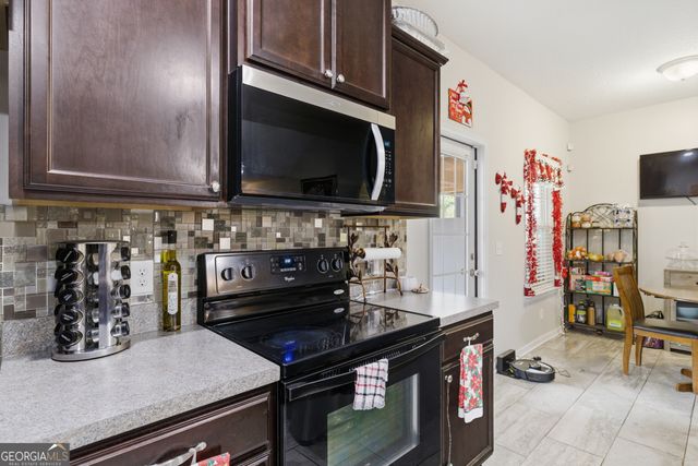 351 Owens Street NE, Ludowici, GA 31316