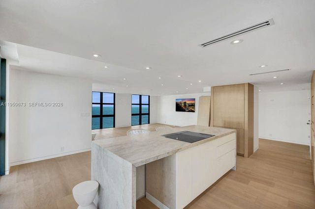 1111 Crandon Blvd A808, Key Biscayne, FL 33149