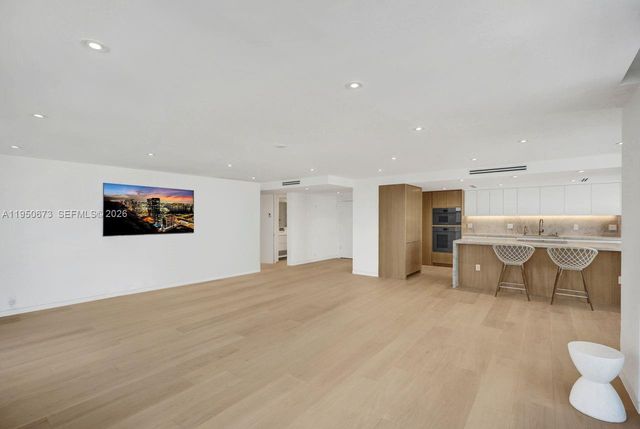 1111 Crandon Blvd A808, Key Biscayne, FL 33149