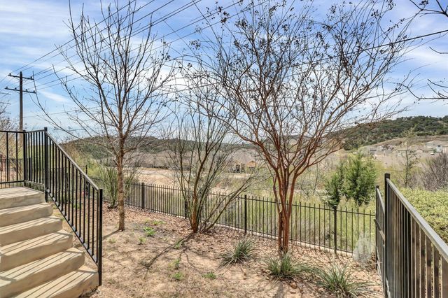 201 Cartwheel BND 30, Austin, TX 78738