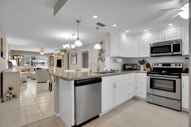 3001 Portofino Isle L1, Coconut Creek, FL 33066