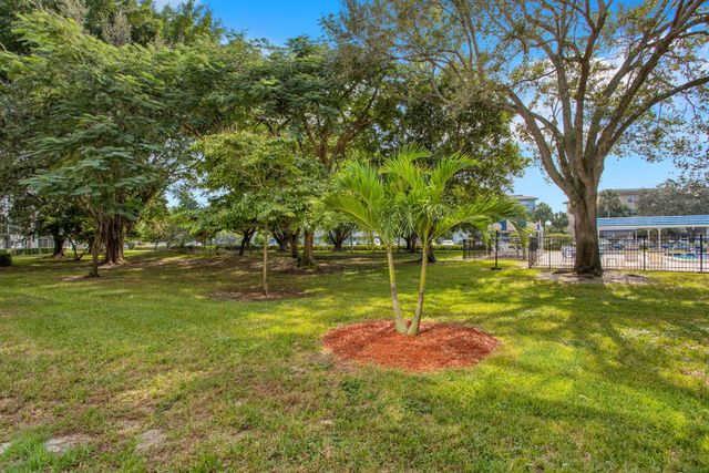 3001 Portofino Isle L1, Coconut Creek, FL 33066
