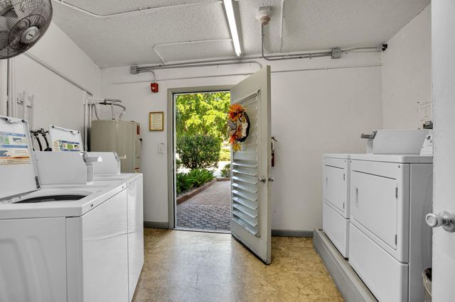 3001 Portofino Isle L1, Coconut Creek, FL 33066