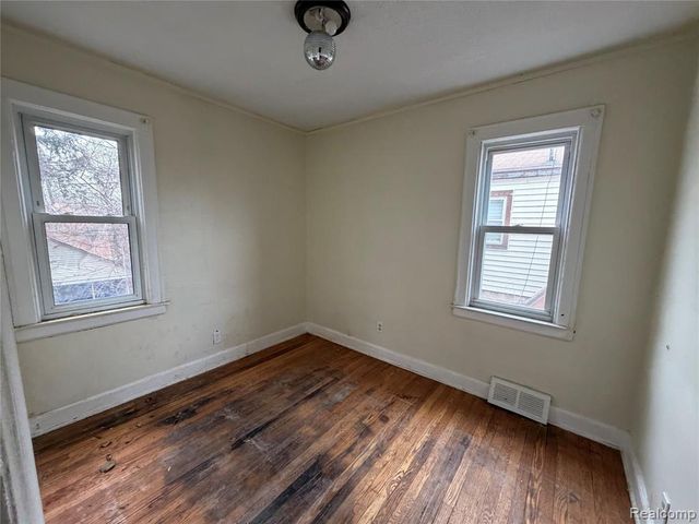 14901 Sorrento Street, Detroit, MI 48227