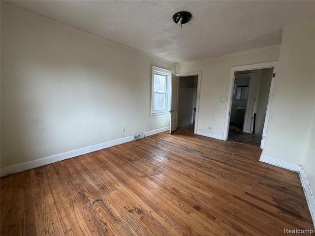 14901 Sorrento Street, Detroit, MI 48227